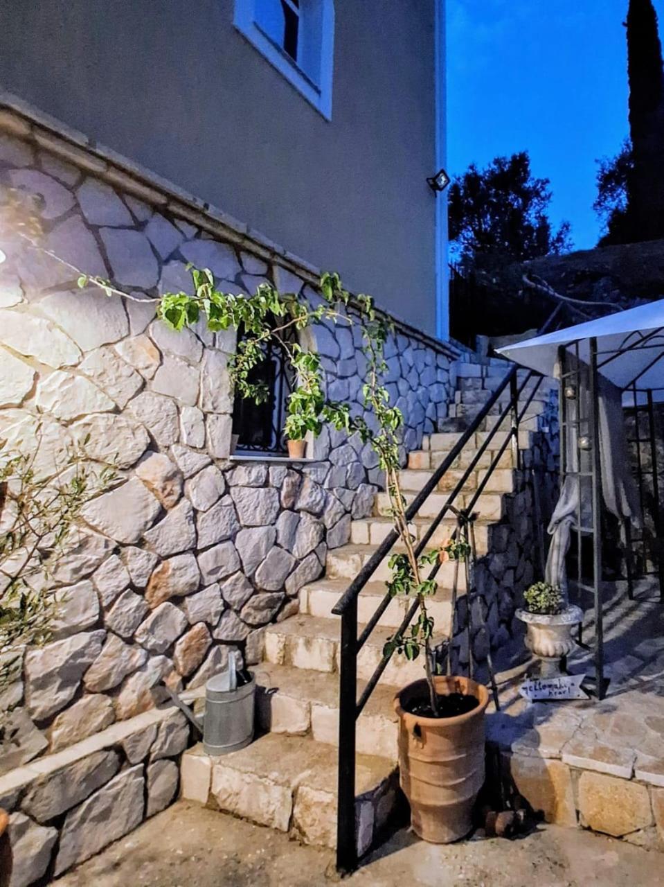 Meltemaki Apartment Mouzákion Exterior foto